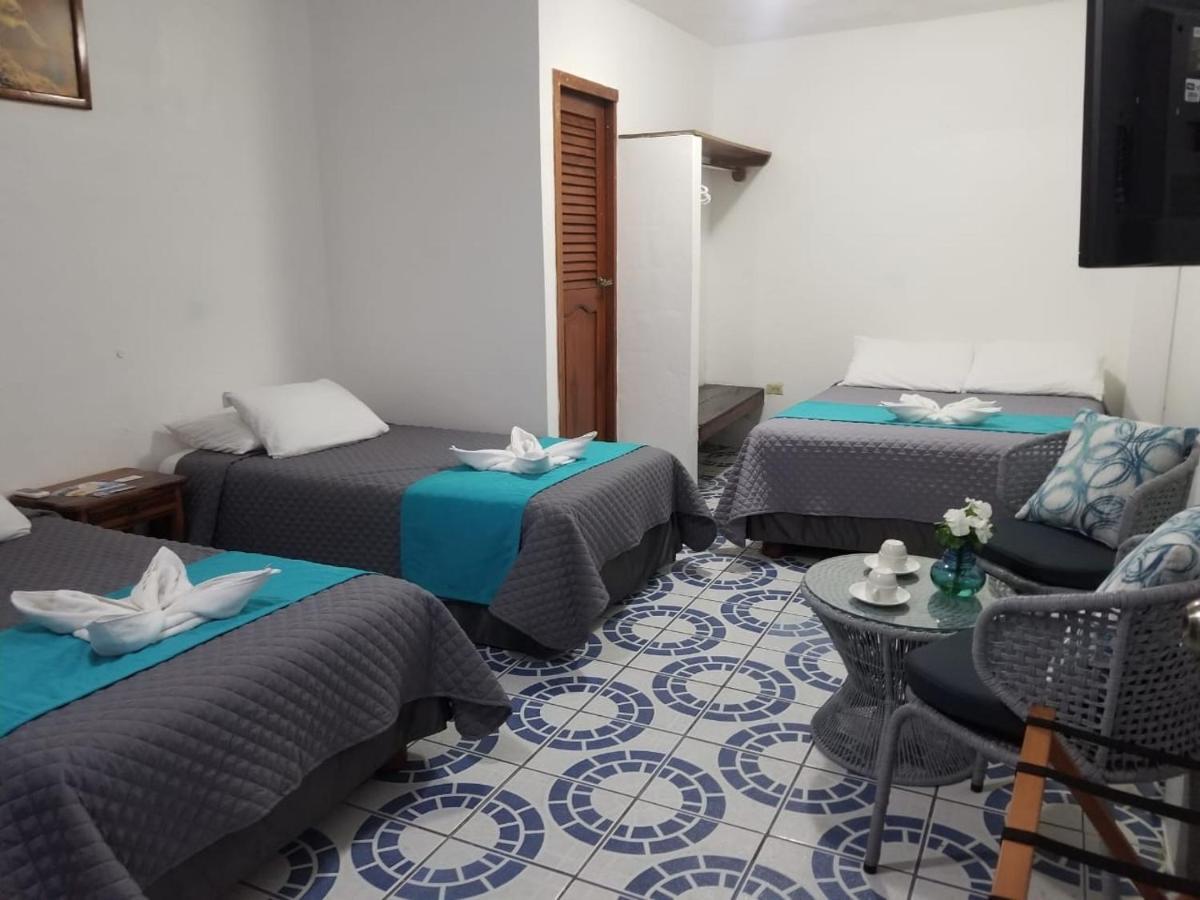 Hostal Gardner Galapagos Puerto Ayora  Kültér fotó