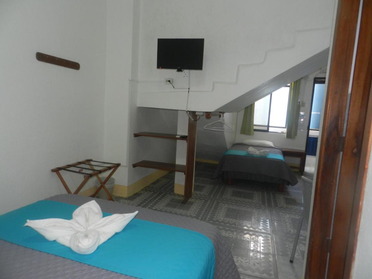 Hostal Gardner Galapagos Puerto Ayora  Kültér fotó